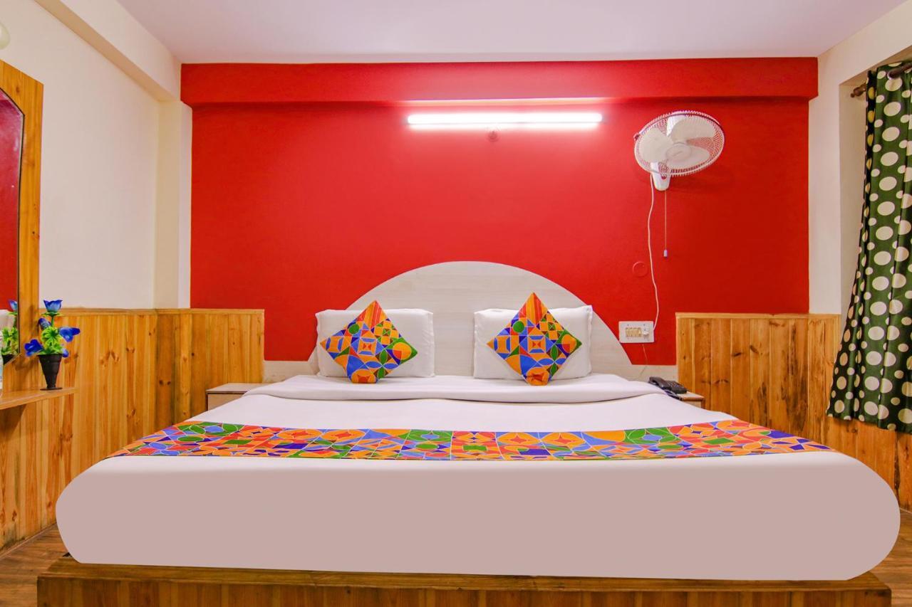 FabHotel Pushpak Manāli Exterior foto