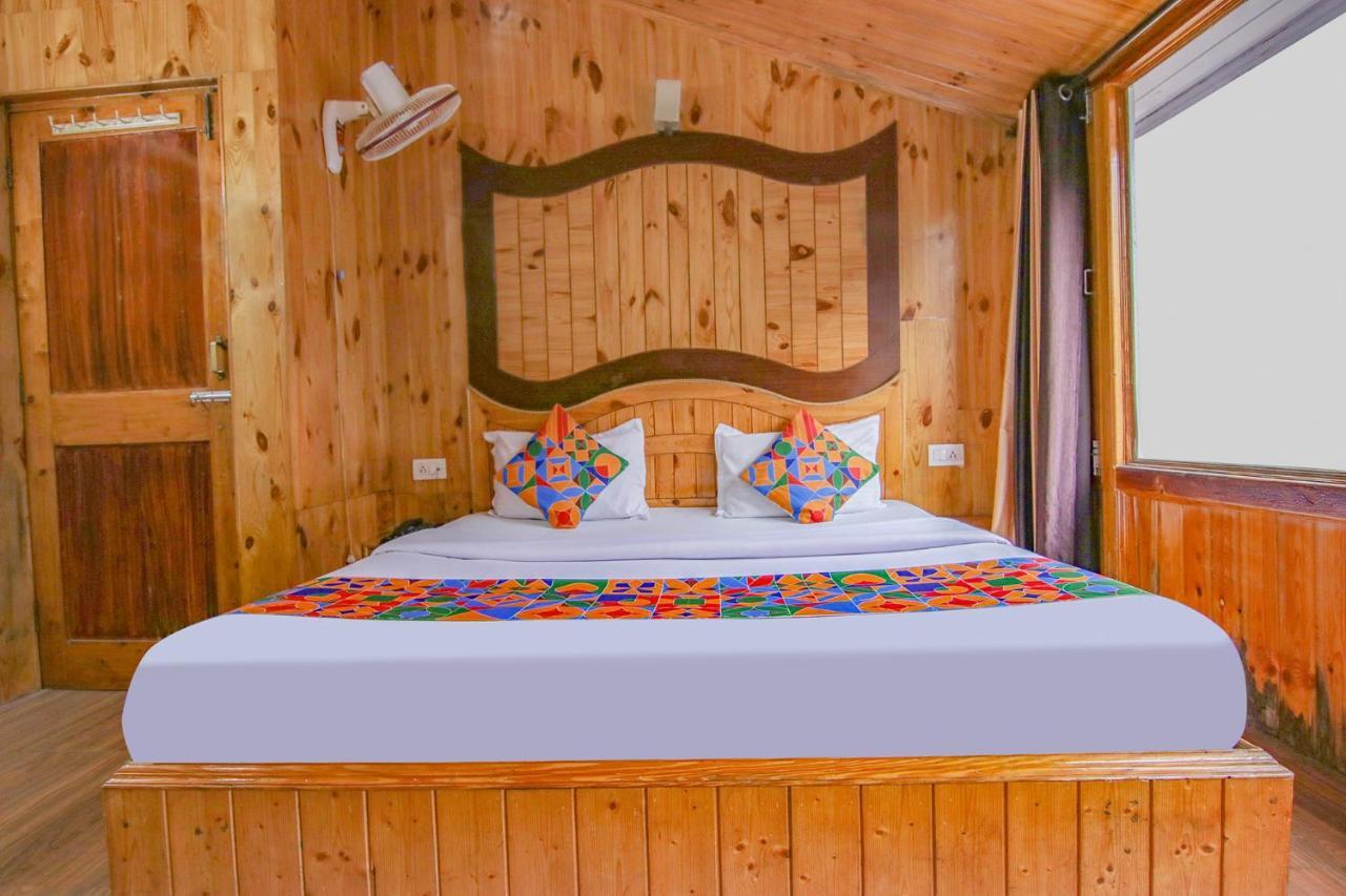 FabHotel Pushpak Manāli Exterior foto